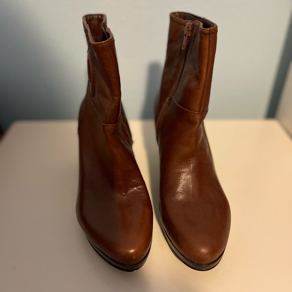 Brand New Nine West high heeled boots